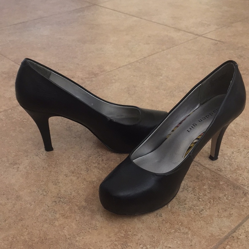 Steve Madden 3.5in. pumps